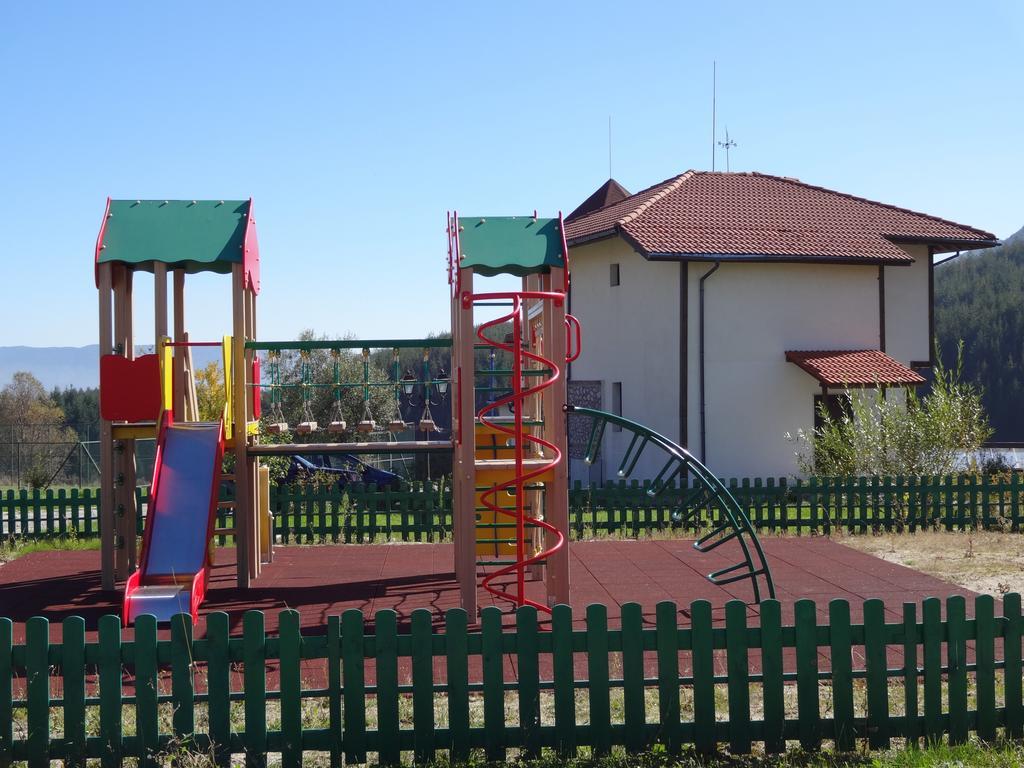 Pinerose Resort Bansko Bagian luar foto