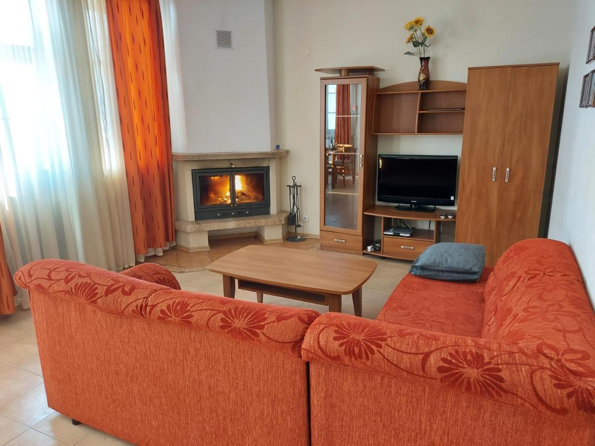 Pinerose Resort Bansko Bagian luar foto
