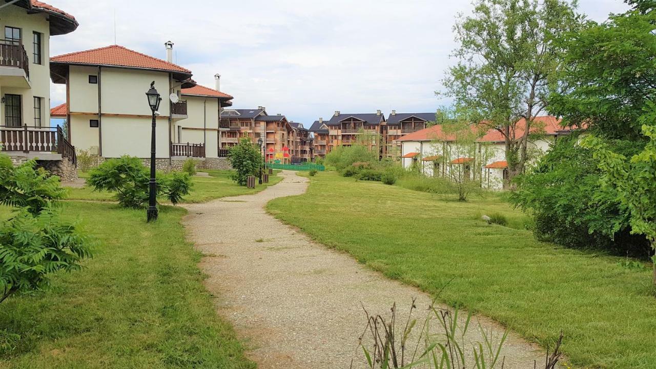 Pinerose Resort Bansko Bagian luar foto