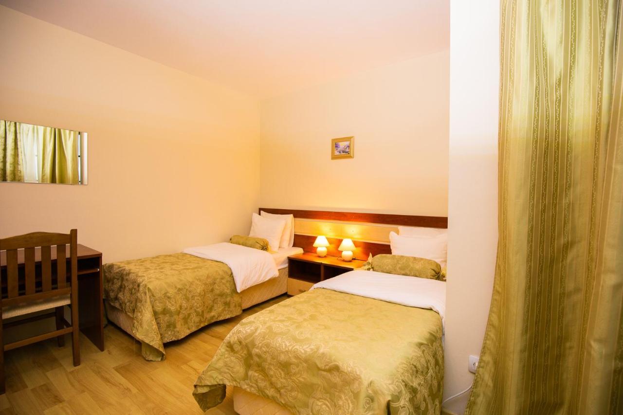 Pinerose Resort Bansko Bagian luar foto